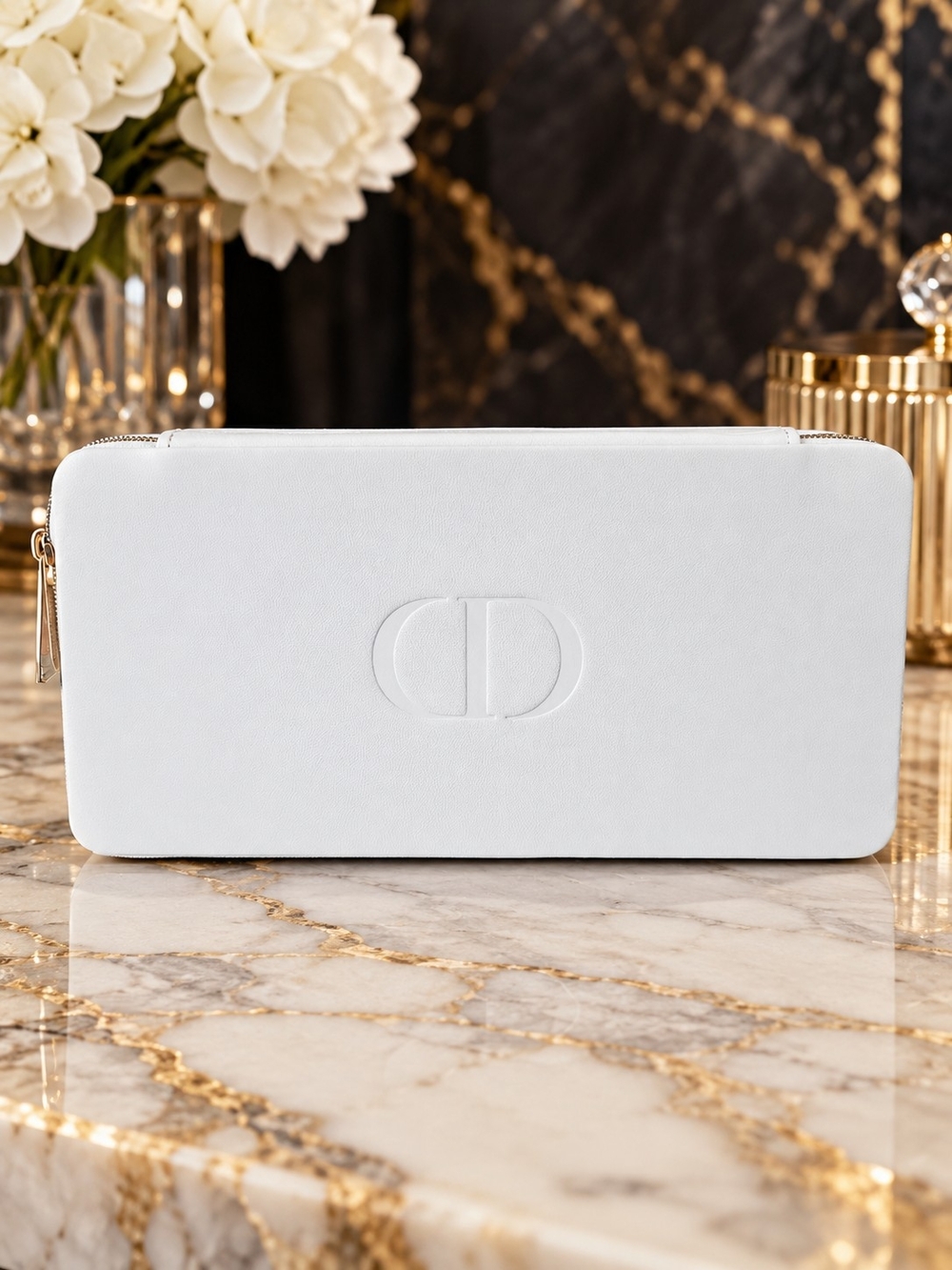 L’OR DE VIE White Hard Case Makeup Travel Organizer 8x4 Gold Hardware